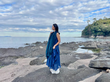 画像をギャラリービューアに読み込む, kimeguru dress 藍染(裏地付ver.)